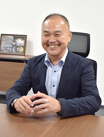 代表取締役社長 五角博純